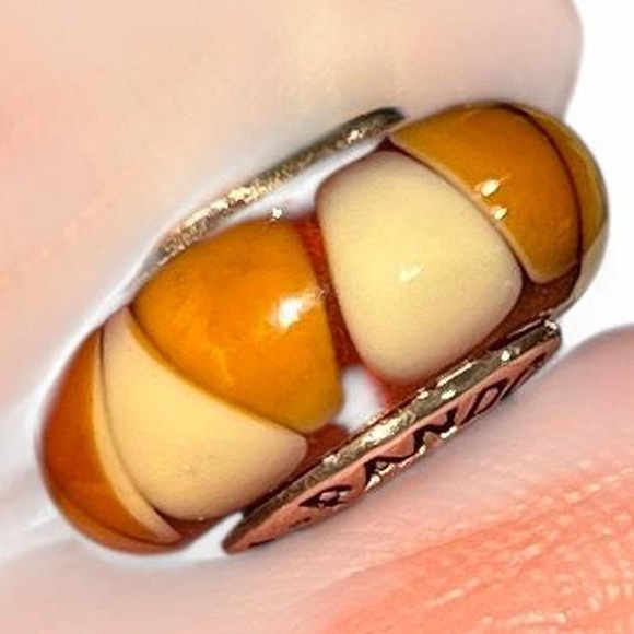 Pandora charm - Picture 5 of 9